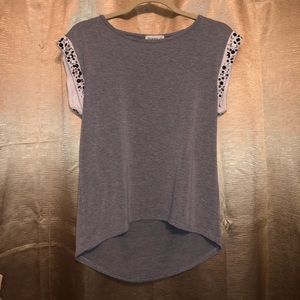 Cute women’s top